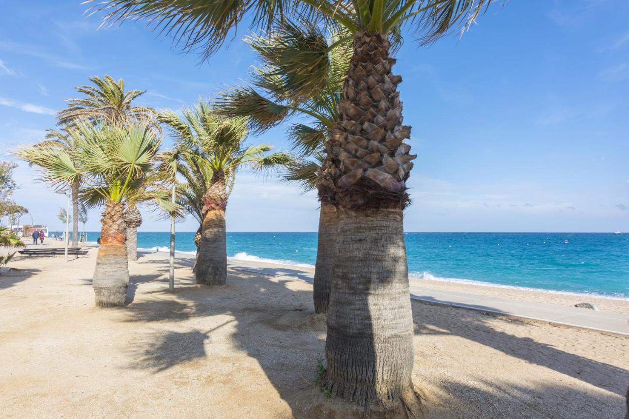 Homeholidaysrentals Margot - Costa Barcelona Pineda de Mar Exterior foto